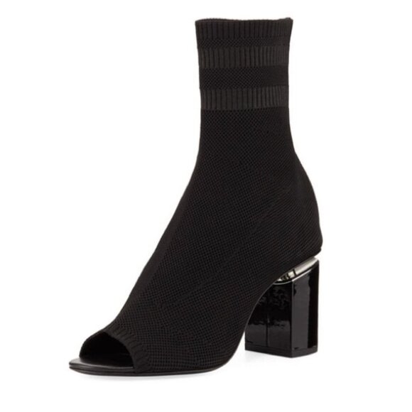 ALEXANDER WANG Cat Stretch Sock Boots Booties Black Heeled Size 39.5 - Picture 1 of 10